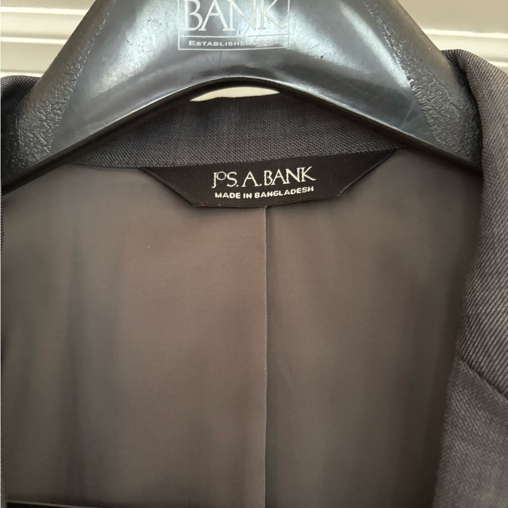 Jos. A. Bank Charcoal Men's Suit - Picture 3 of 8